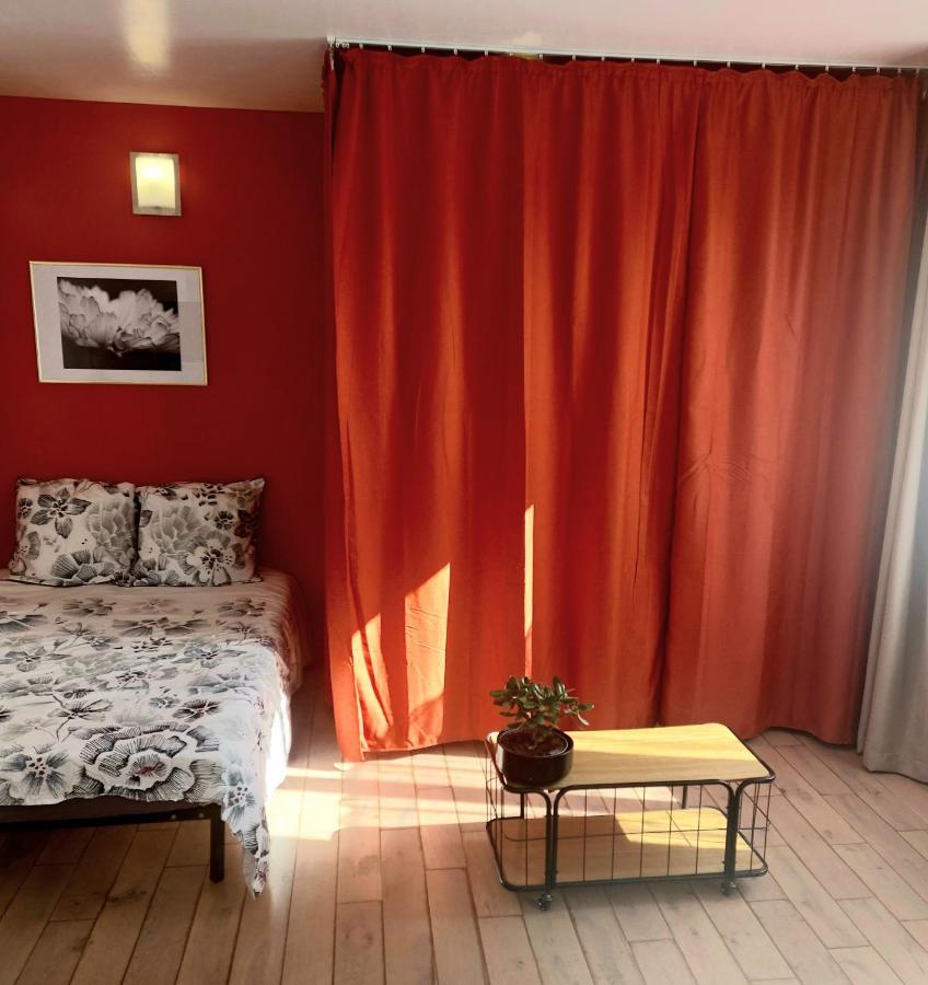 Les Belles Terrasses Dieppe ,3 Appartements , Le Vegetal De 1 A 8 Personnes , Le Tropical De 1 A 6 Personnes , Le Floral Avec Terrasse De 1 A 3 Personnes , Quartier Calme Au Stationnement Gratuit A Cote De L'Avenue Verte Zewnętrze zdjęcie
